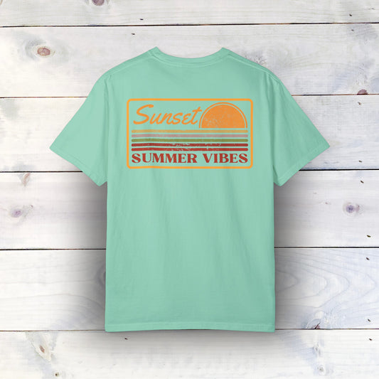 Summer Vibes Beachy T-Shirt - Comfort Colors 1717, 100% Ring-Spun Cotton, Relaxed Fit