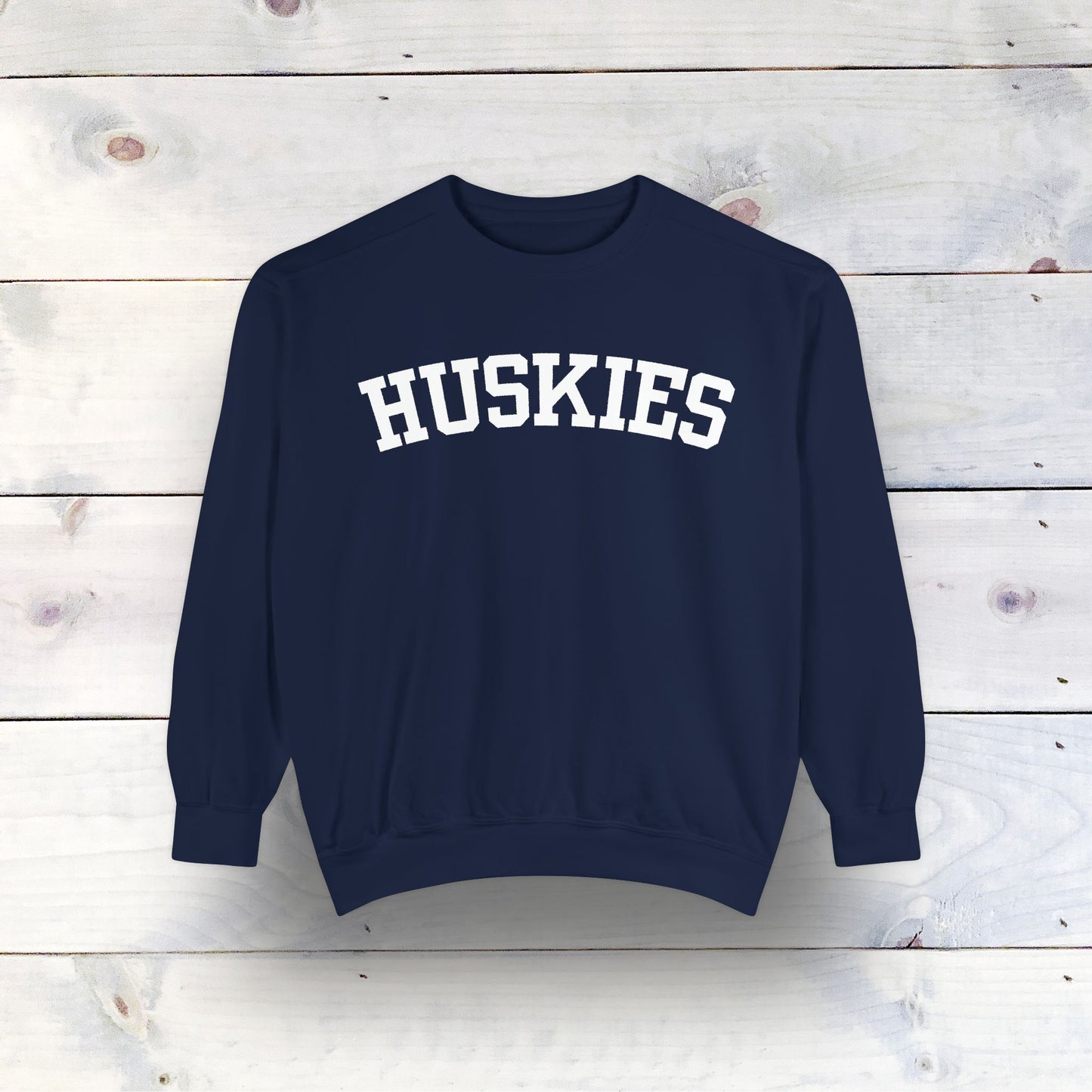 Eco-Friendly HUSKIES Garment-Dyed Sweatshirt - Sustainable Ring-Spun Cotton & Polyester Blend